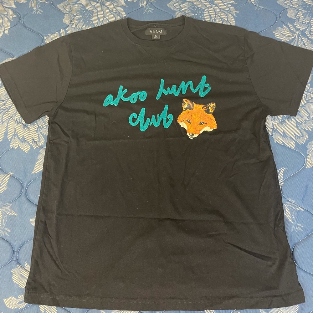 Men Akoo Tee